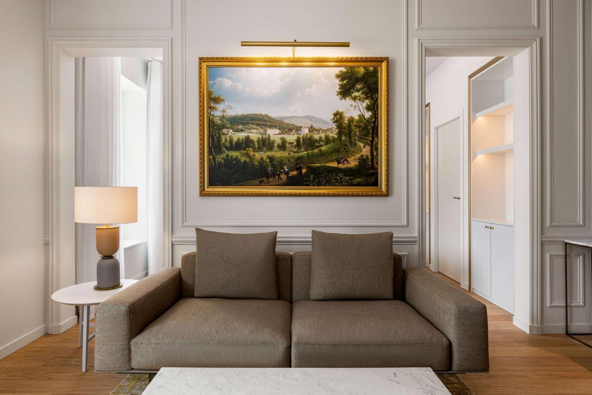 Dolce By Wyndham Versailles - Domaine Du Montcel ชูย์-ออง-โชแซส ภายนอก รูปภาพ